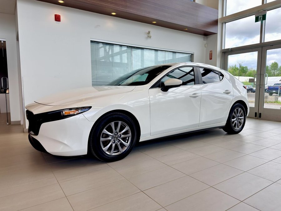 2022 Mazda Mazda3 Sport 2022 White