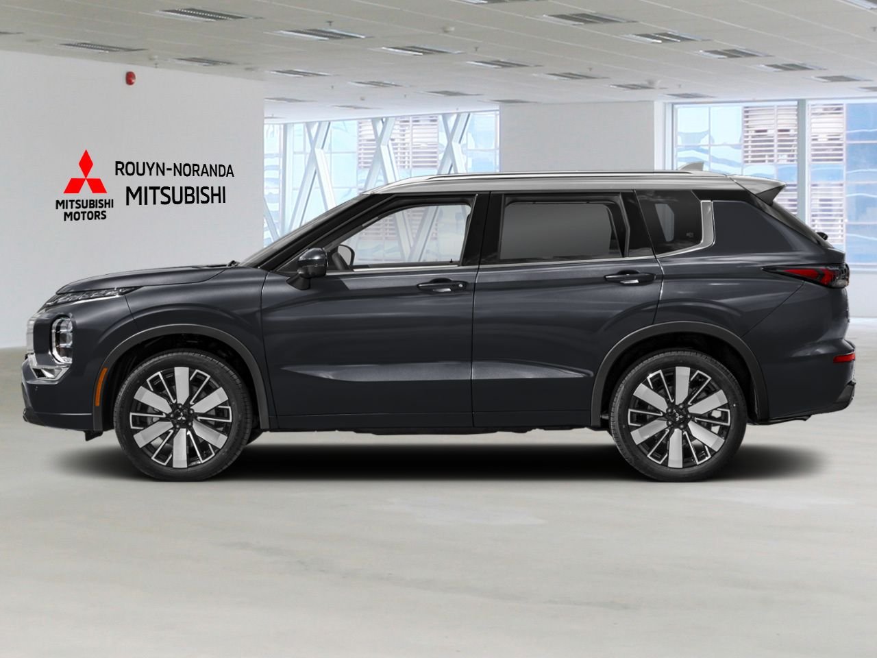 2026 Mitsubishi Outlander Black Diamond/Silver Roof Rouyn-Noranda - photo #2