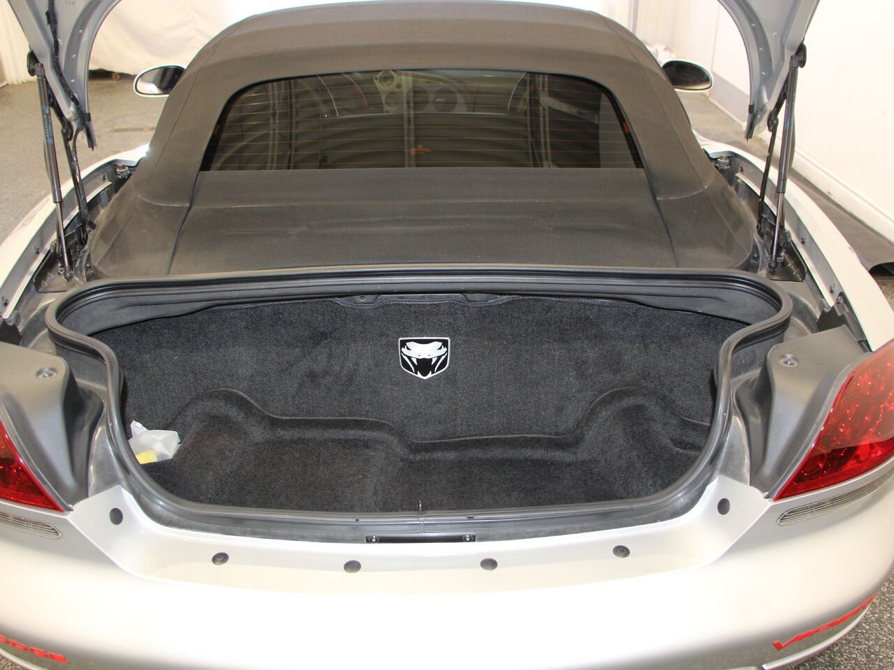 2005 Dodge Viper Silver Châteauguay - photo #8