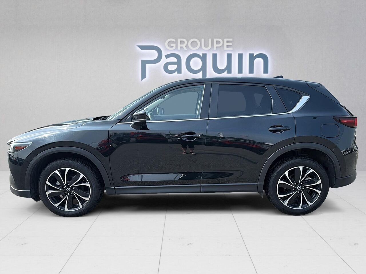 Mazda CX-5 2024 Noir Rouyn-Noranda - photo #4