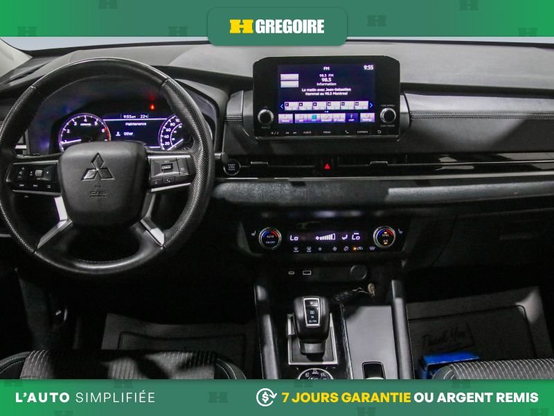 Mitsubishi Outlander 2023 Noir Saint-Eustache - photo #16