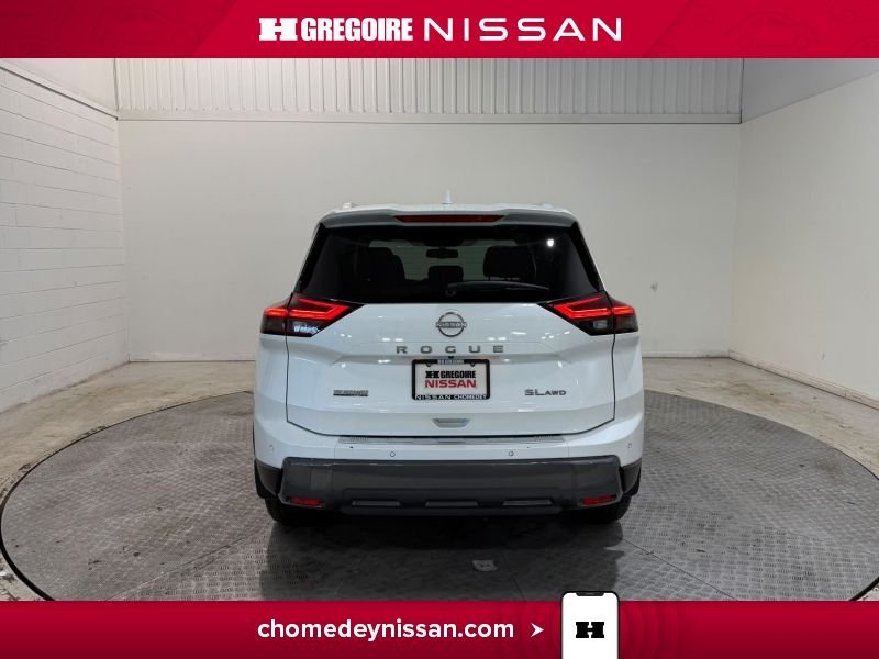 2024 Nissan Rogue White Laval - photo #7