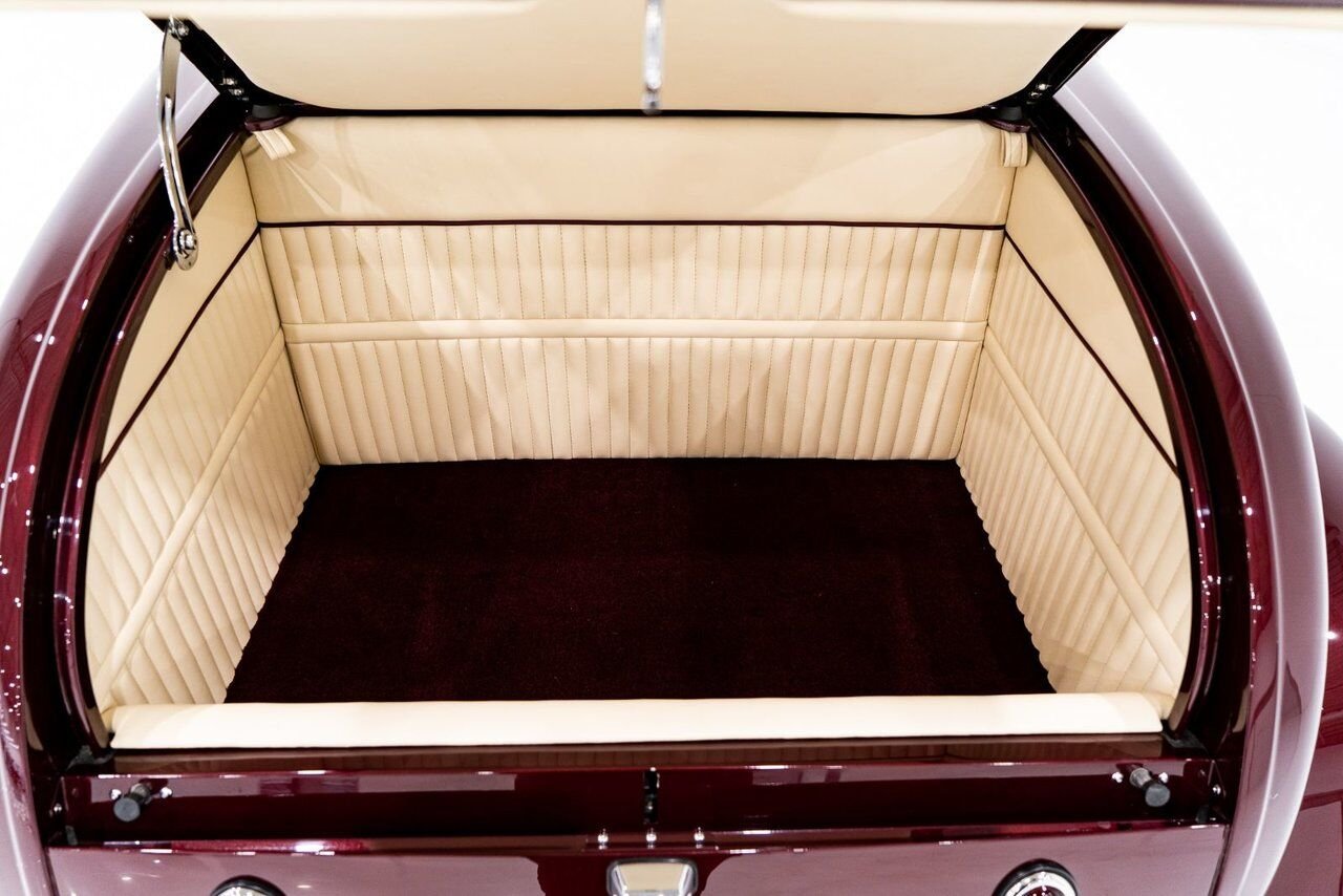 Ford Highboy Lobeck creation spectacular presentation **PRICE IN USD** 1932 Rouge Montréal - photo #64