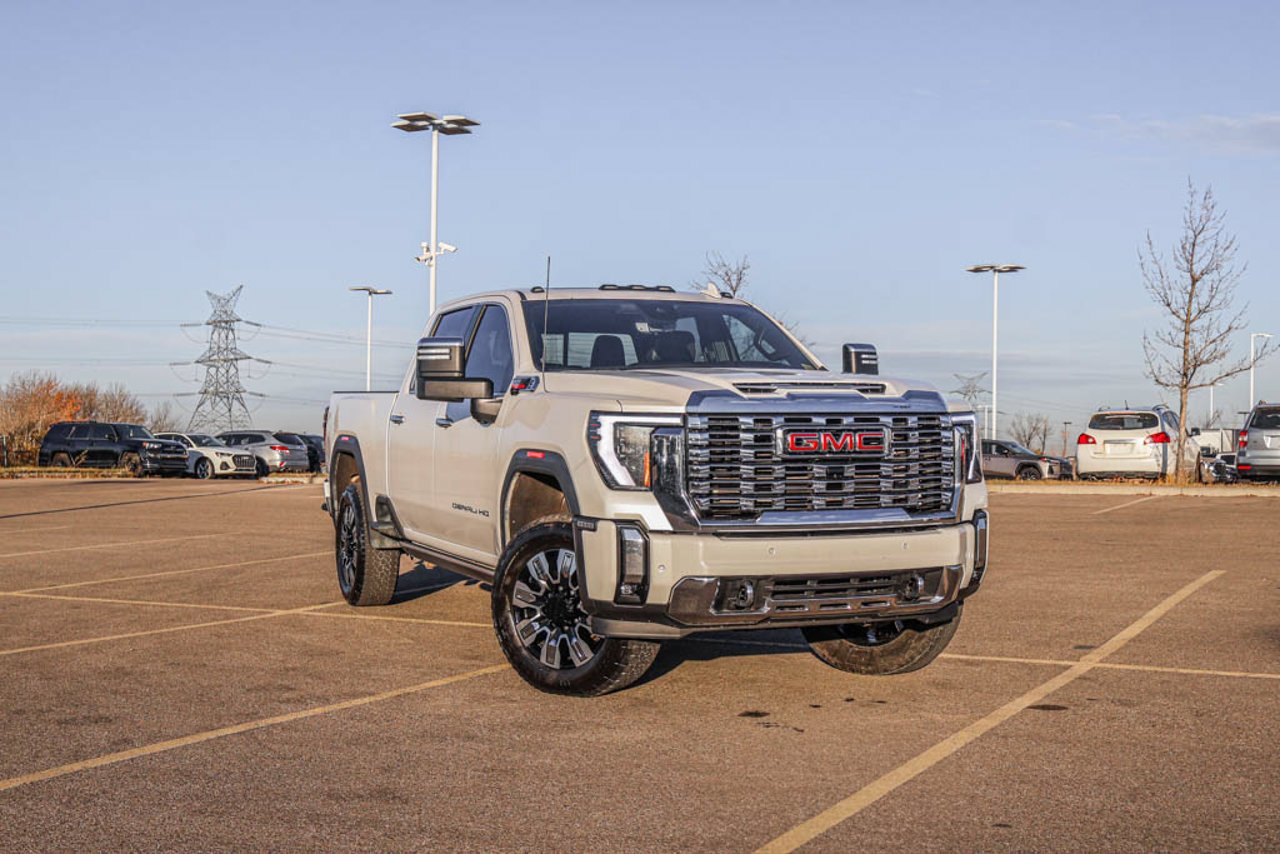 2025 GMC Sierra 3500HD 4WD Crew Cab 159 Denali White Sherwood Park - photo #1