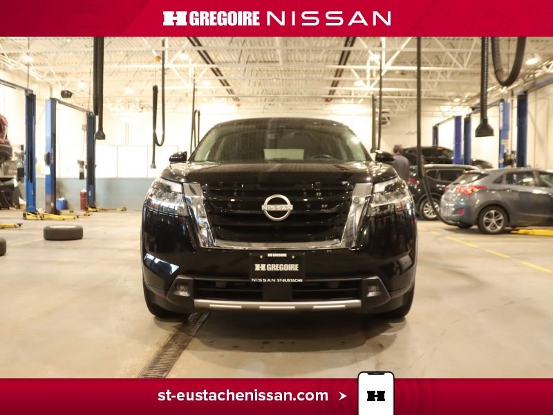 2024 Nissan Pathfinder Black Laval - photo #15