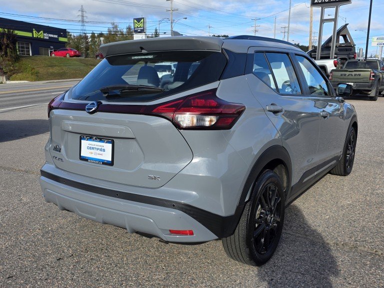 Nissan Kicks SR 2021 Gris Mont-Laurier - photo #5