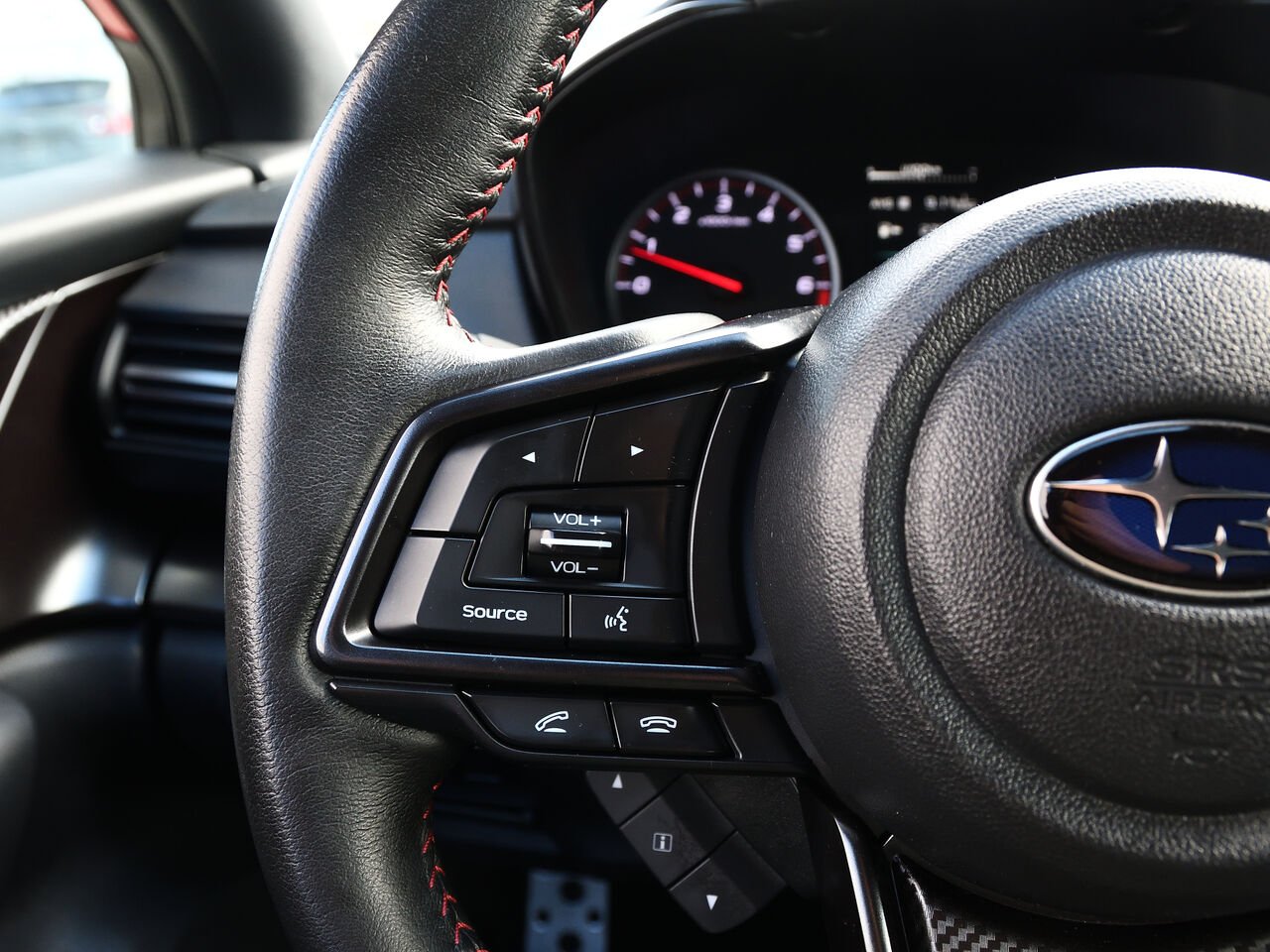 2022 Subaru WRX Sport-tech Red Saint-Hyacinthe - photo #16