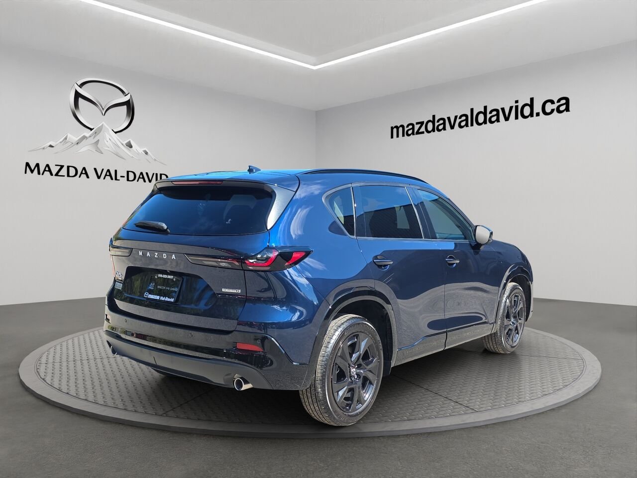 Mazda CX-5 GT TI, TOIT PANORAMIQUE, ESSUIE-GLACE DÉGIVRANT 2026 Bleu marine mica Val-David - photo #5