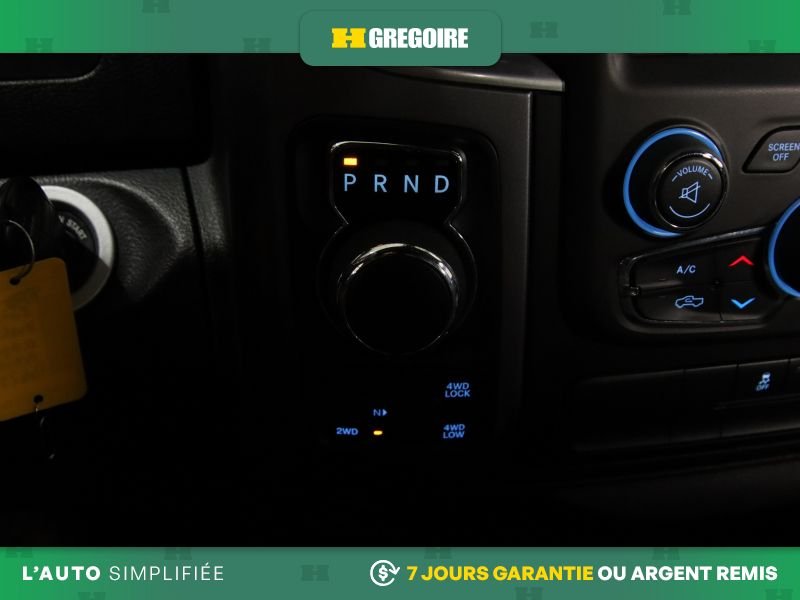 2022 Ram 1500 Black Laval - photo #15