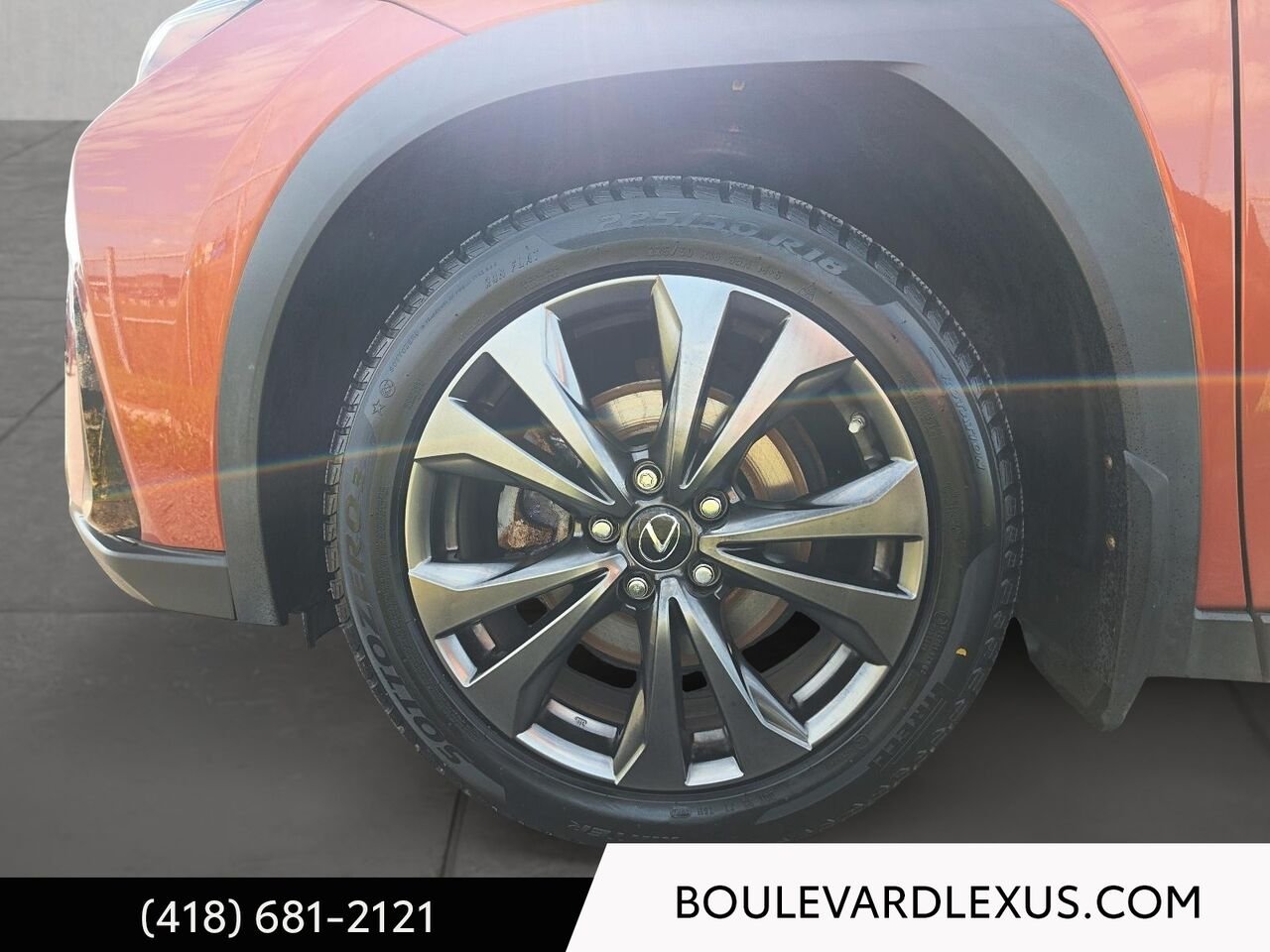 Lexus UX 19914A | UX 250h CVT 2019 Orange Québec - photo #6