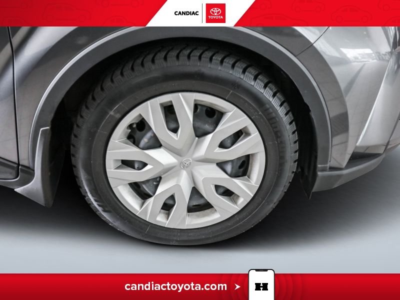 2022 Toyota C-HR Grey Laval - photo #33