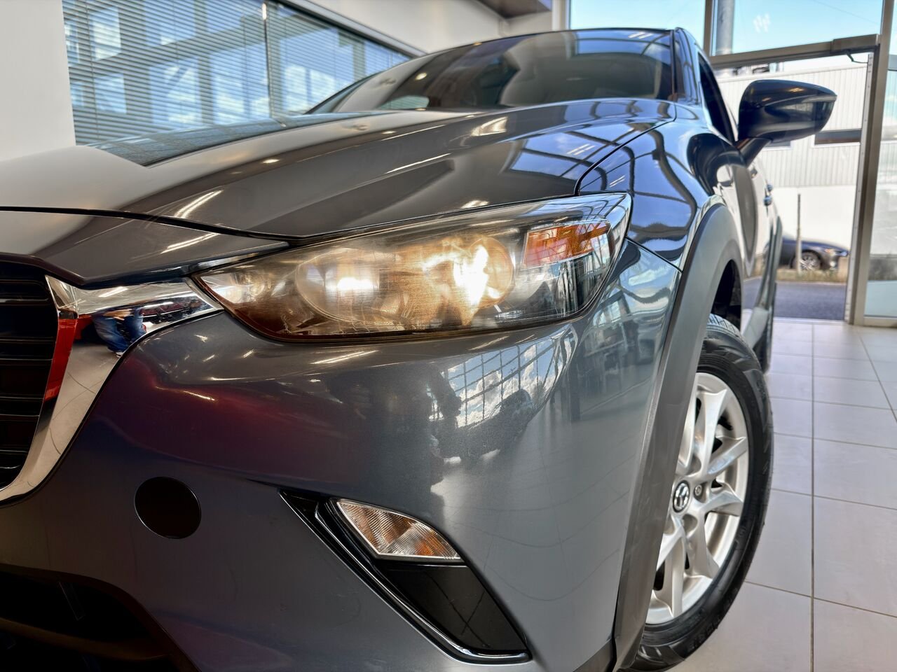 2021 Mazda CX-3 Grey Notre-Dame-des-Prairies - photo #3
