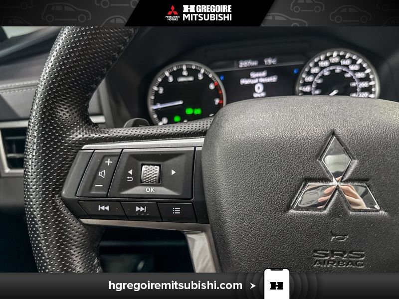 Mitsubishi Outlander 2022 Noir Blainville - photo #20