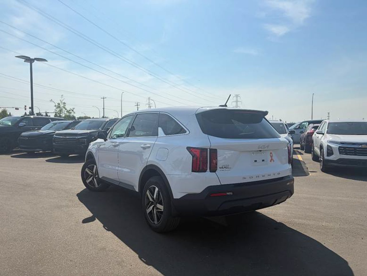 2022 Kia Sorento LX+ AWD White Sherwood Park - photo #3