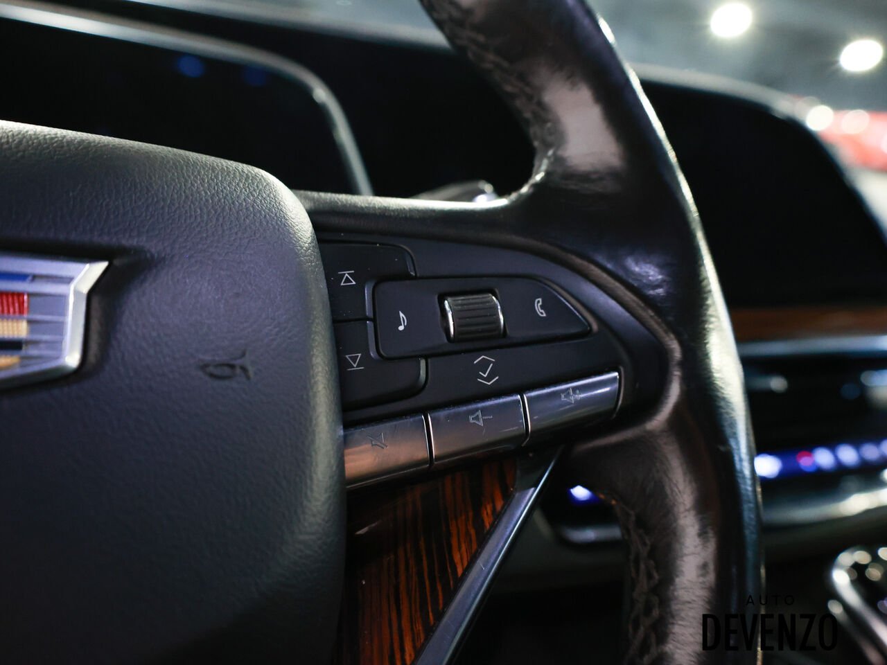 2022 Cadillac Escalade Black Saint-Eustache - photo #20