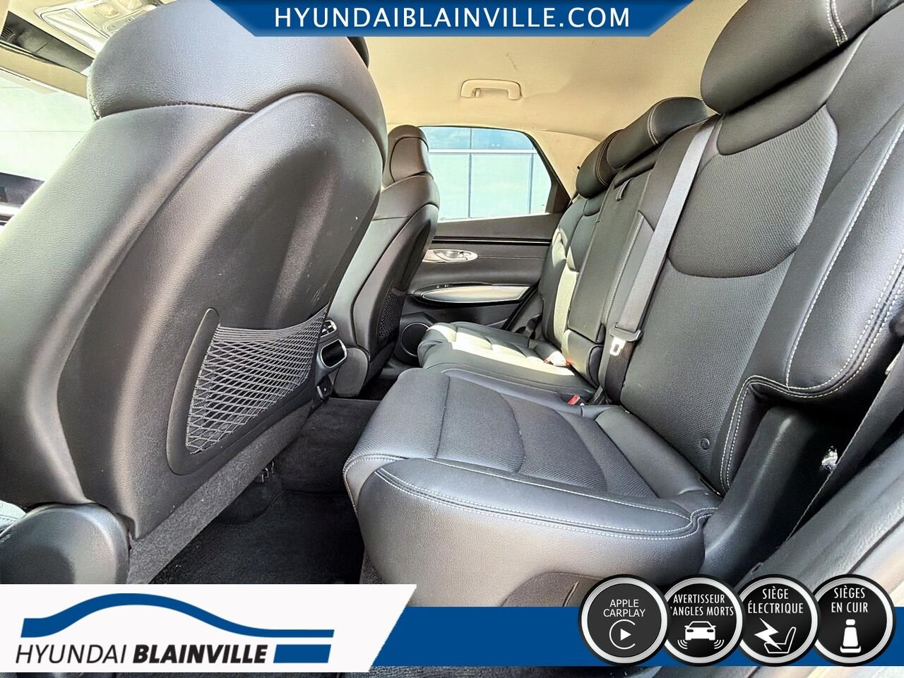 Genesis GV70 2022 Argent Blainville - photo #20