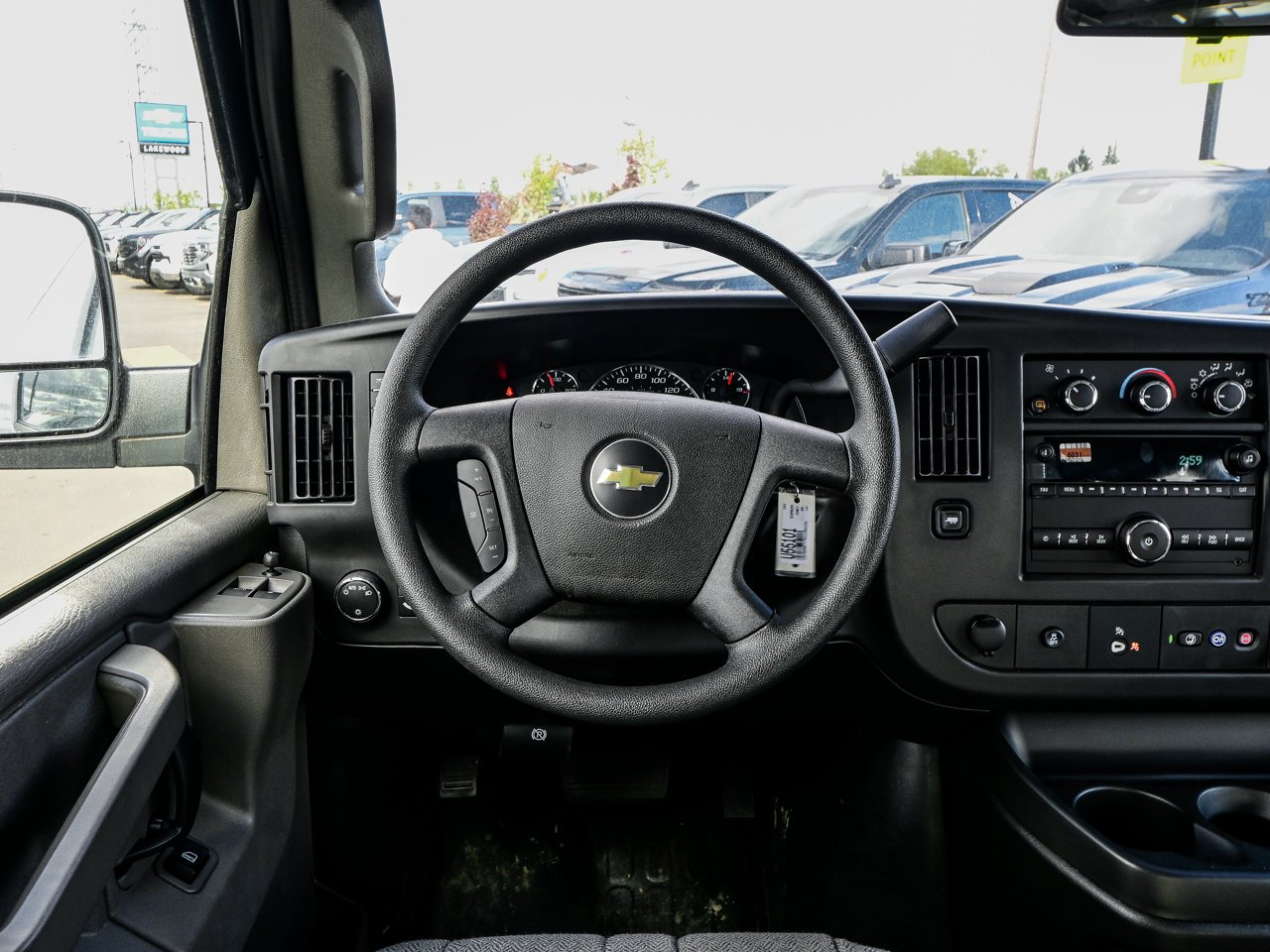 2025 Chevrolet Express Cargo Van RWD 2500 155 White Sherwood Park - photo #20