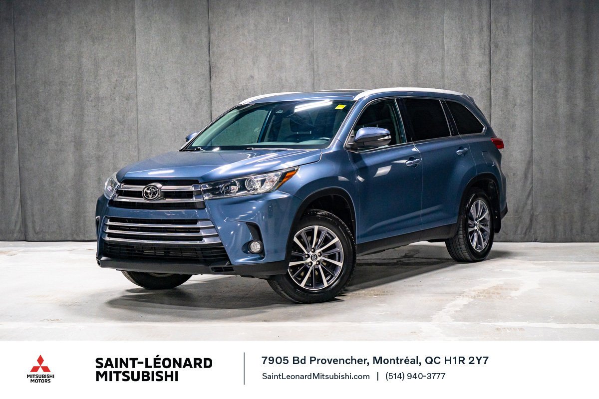 Toyota Highlander XLE AWD CUIR TOIT OUVRANT 2019 Bleu Montréal - photo #0