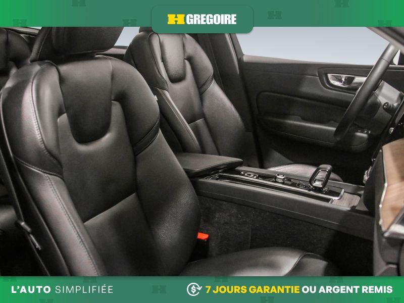 Volvo XC60 822801 | Plus Dark Theme AWD AUTO AC CUIR TOIT NAV MAGS CAM 2023 Gris Laval - photo #28