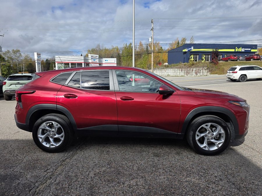 Chevrolet Trax LS 2025 Rouge