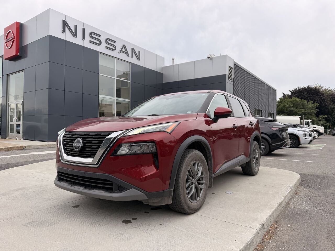 Nissan Rogue S AWD 2023 Rouge Châteauguay - photo #0