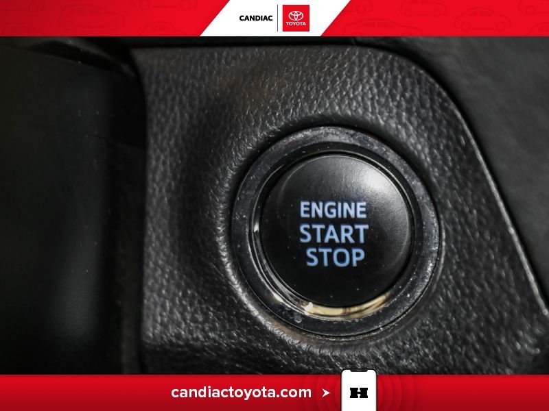 Toyota Rav 4 2019 Bleu Saint-Eustache - photo #27