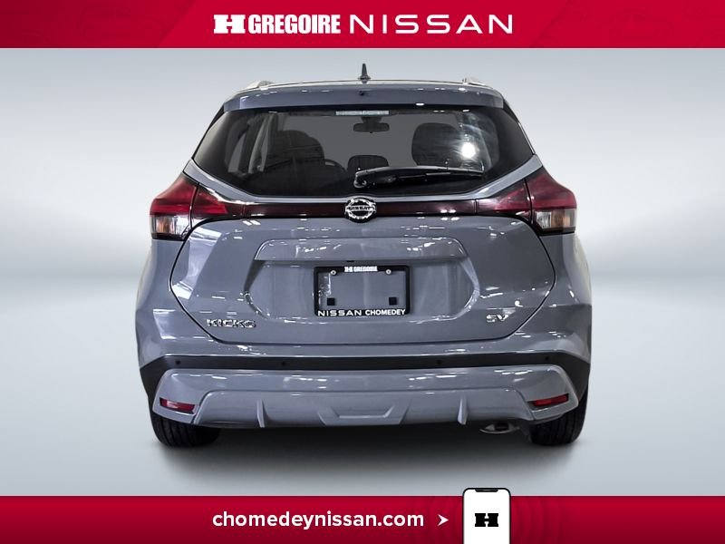 2021 Nissan Kicks Grey Laval - photo #7