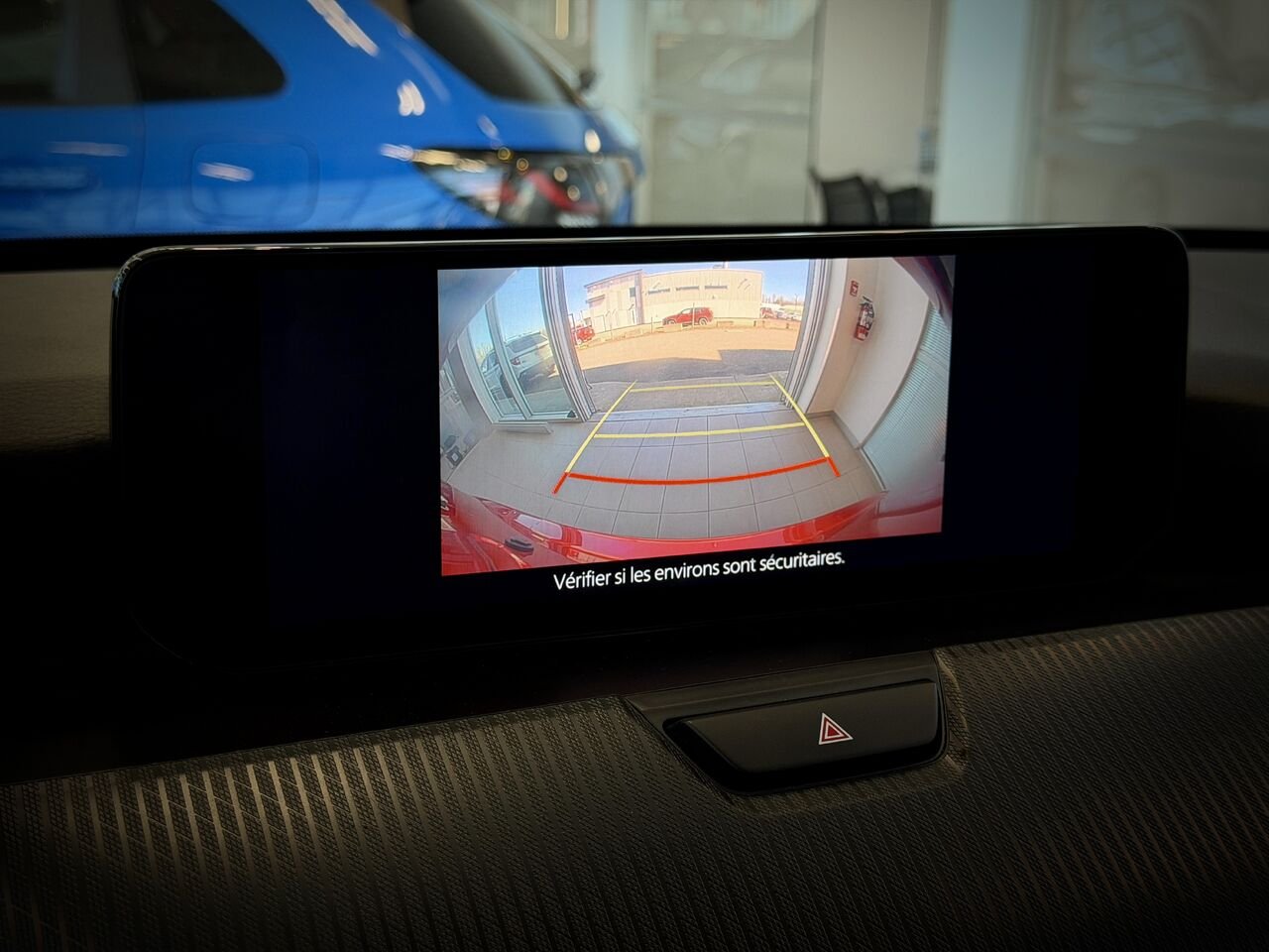 2024 Mazda CX-90 hybride léger Red Notre-Dame-des-Prairies - photo #31