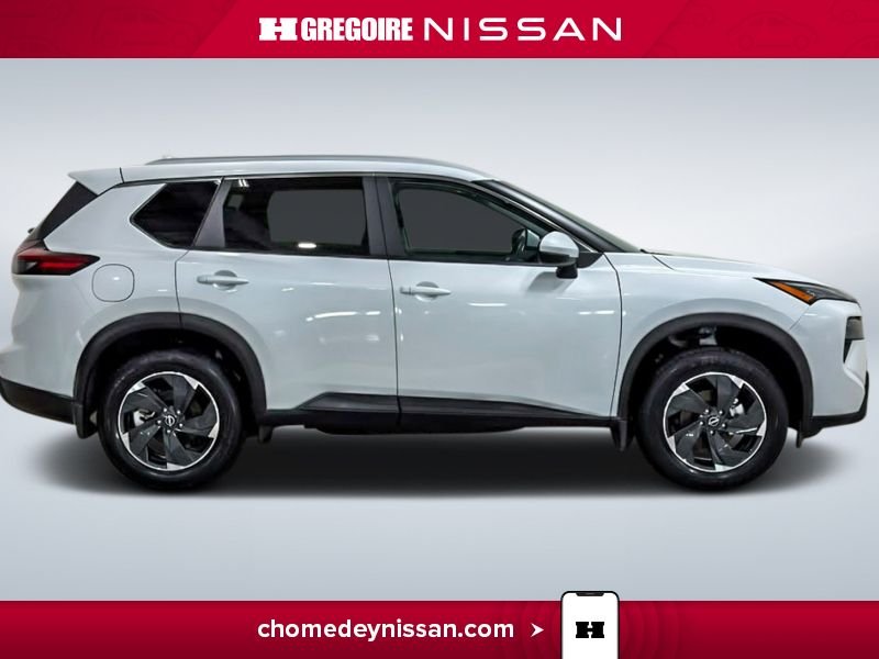 2025 Nissan Rogue White Laval - photo #10