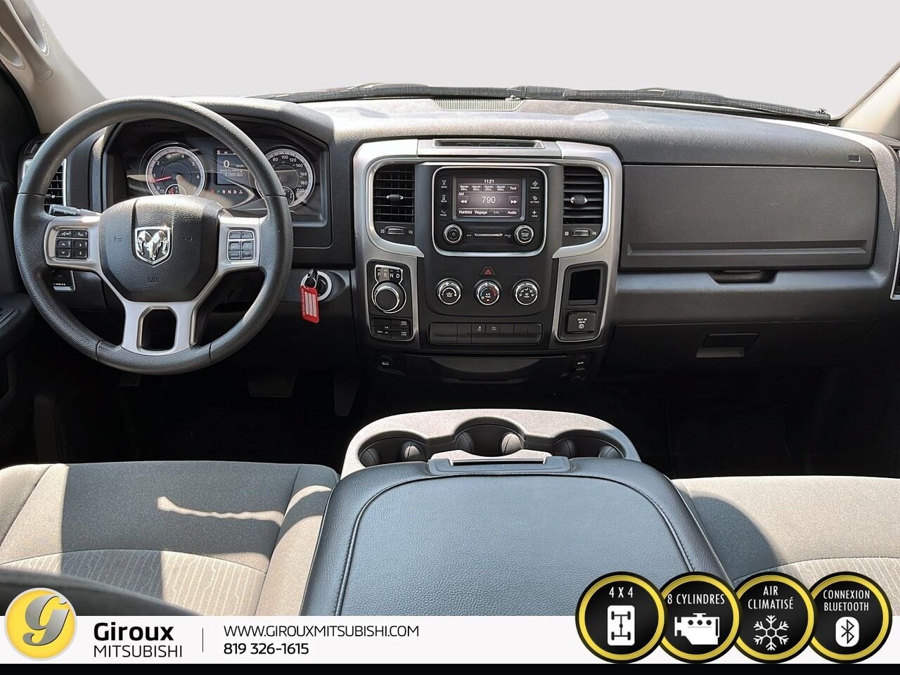 RAM 1500 CLASSIC 2022 Blanc Sainte-Agathe-des-Monts - photo #9