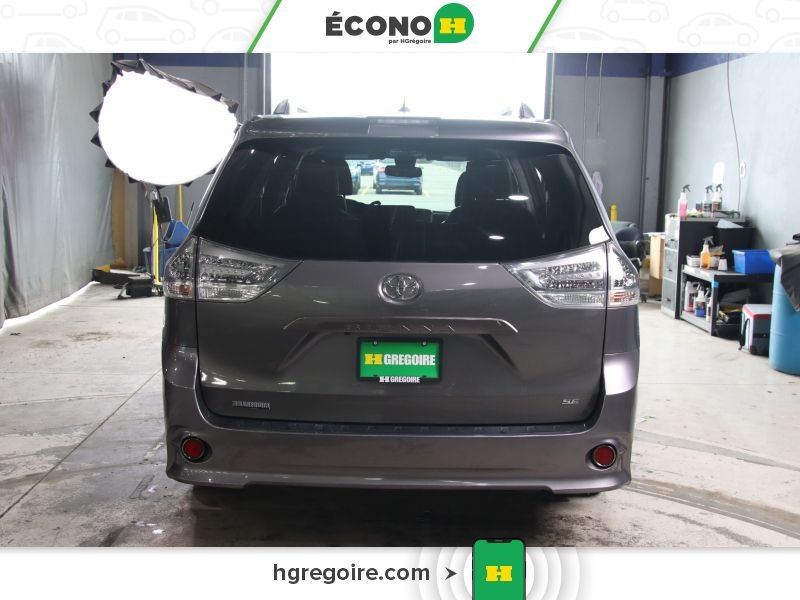 Toyota Sienna 2018 Gris Blainville - photo #5