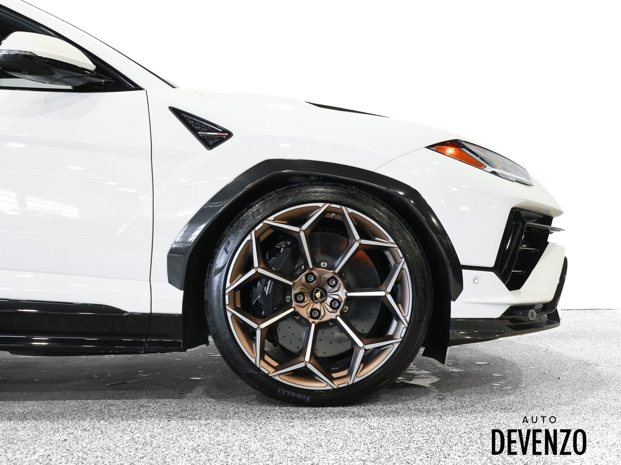 2023 Lamborghini Urus White Saint-Eustache - photo #3