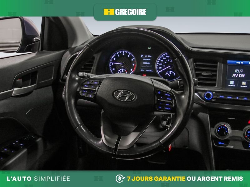 Hyundai Elantra 2019 Bleu Laval - photo #18