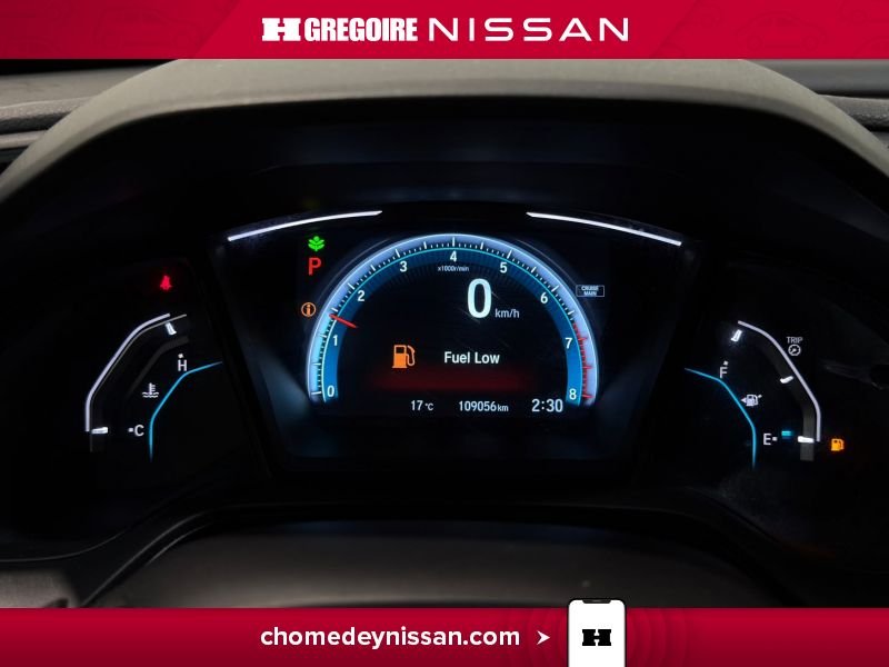 2017 Honda Civic White Laval - photo #17
