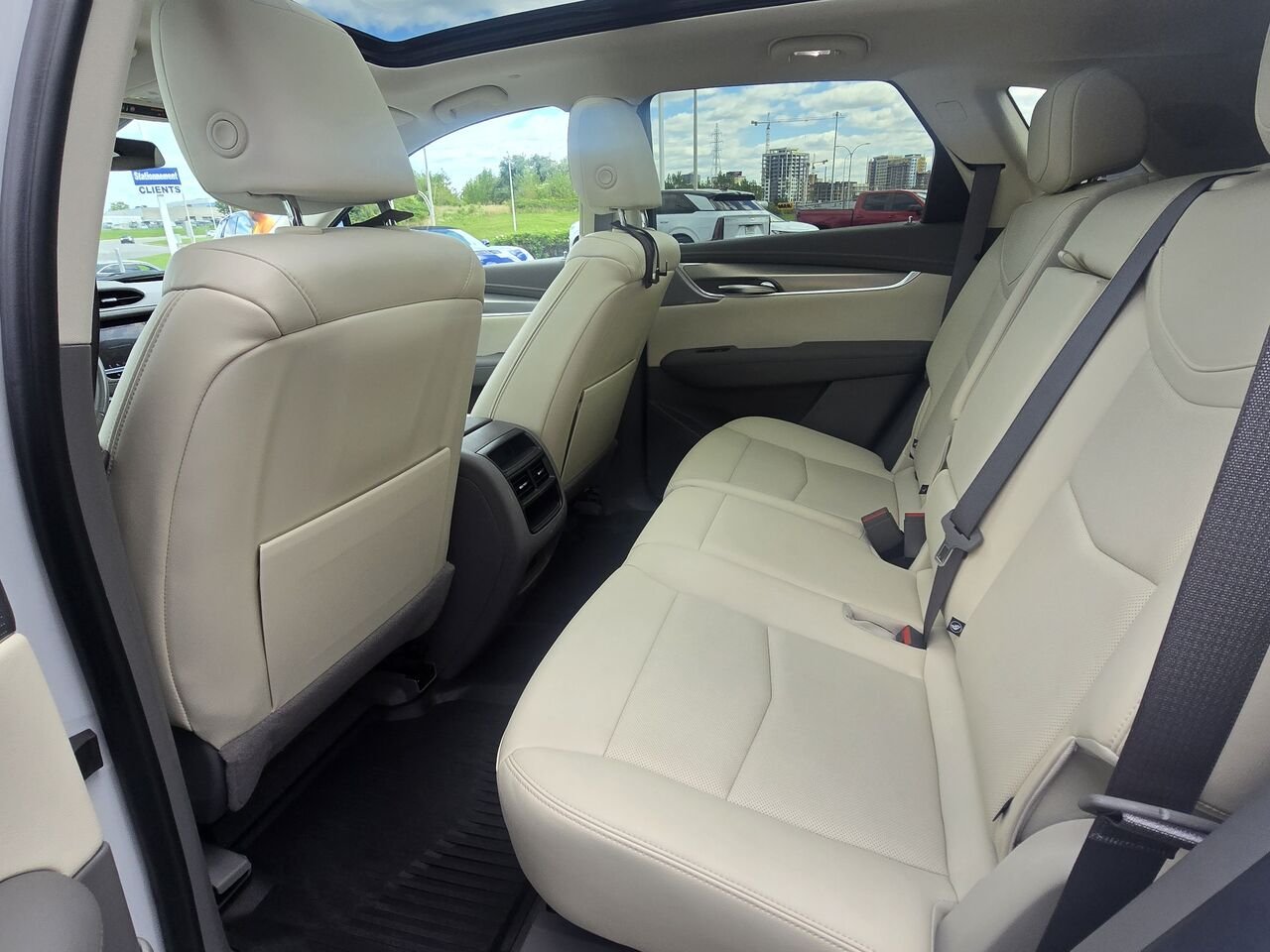 2024 Cadillac XT5 PREMIUM LUXURY AWD FINANCEMENT À PARTIR 3.99% White Laval - photo #15