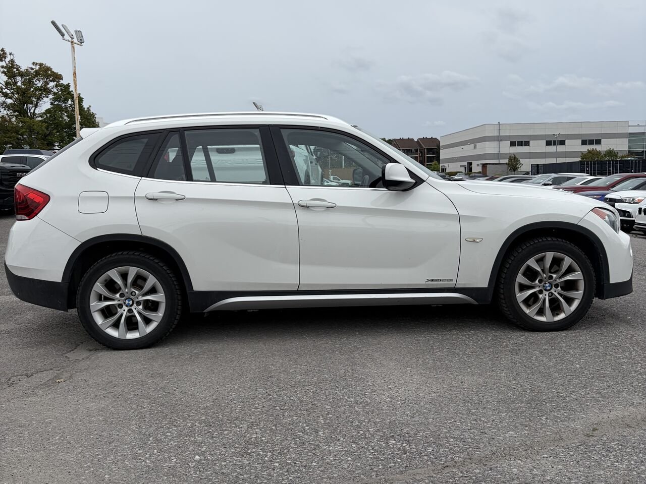 2012 BMW X1 XDRIVE28I 5028i 4 portes à traction intégrale White Gatineau - photo #16