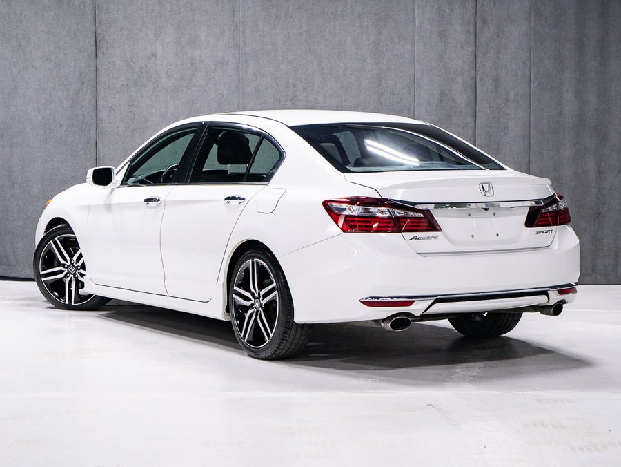 2017 Honda Accord Sedan SPORT White