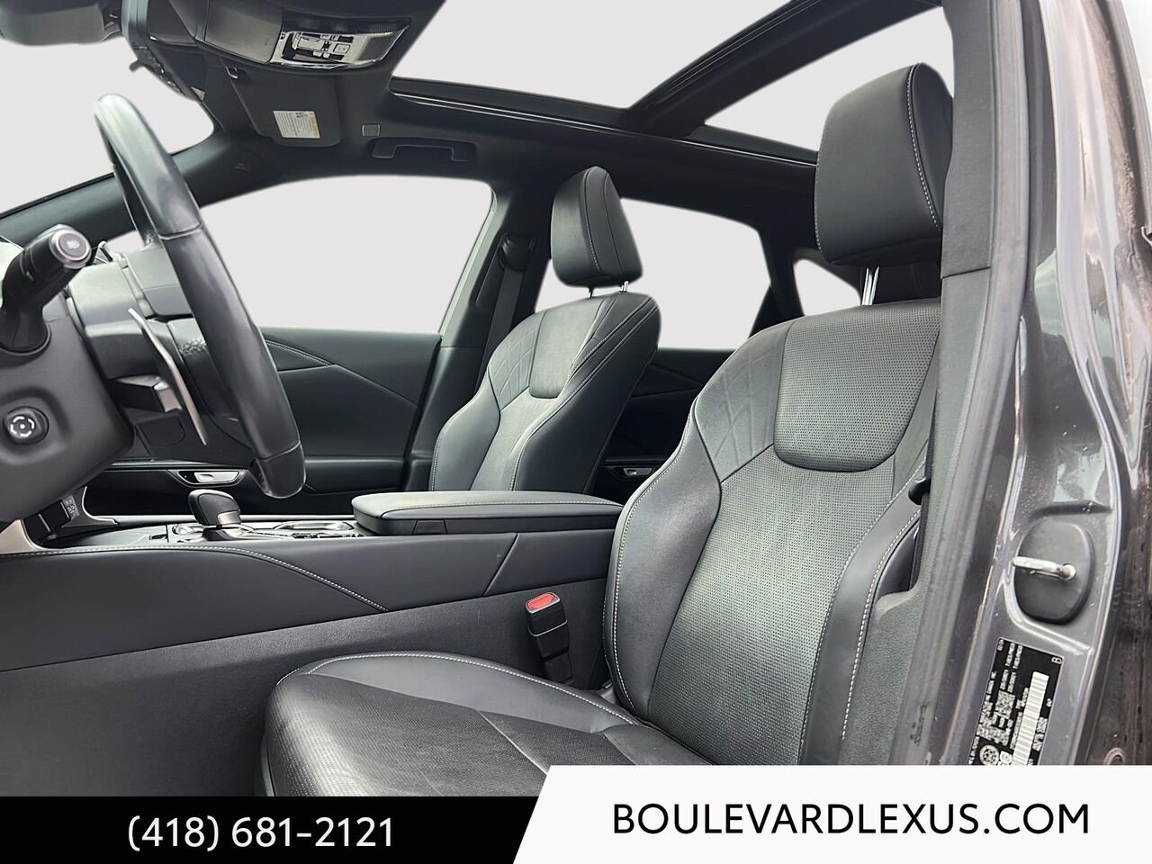 Lexus RX 20110A | RX 350h BA 2024 Gris Québec - photo #8