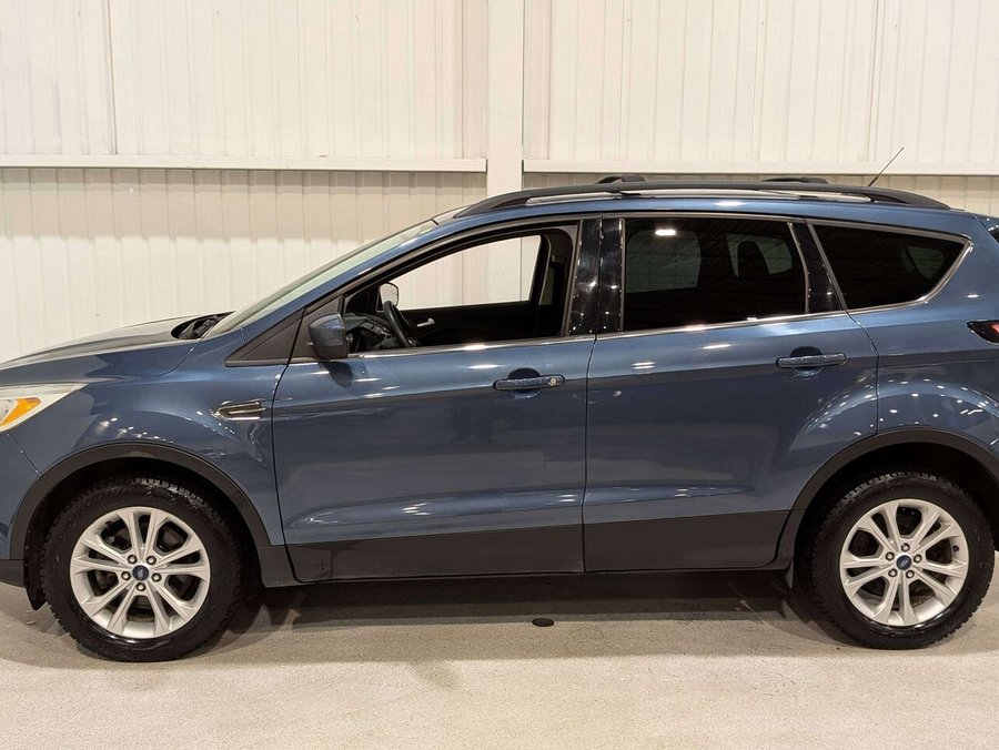 Ford Escape SE 4WD 2018 Bleu