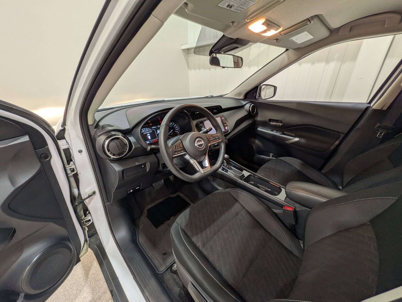 Nissan Kicks 2024 Blanc Val-David - photo #9