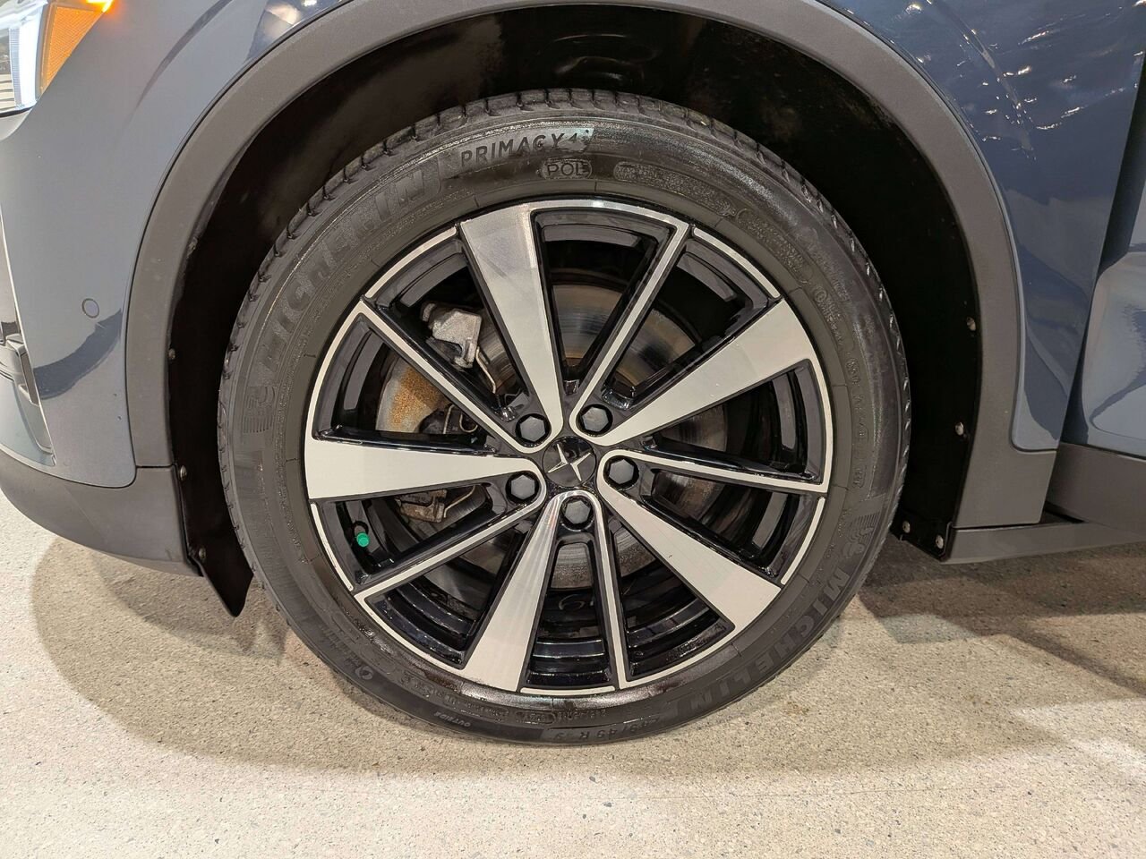 2022 Polestar 2 Long Range Dual Motor Grey Val-David - photo #36