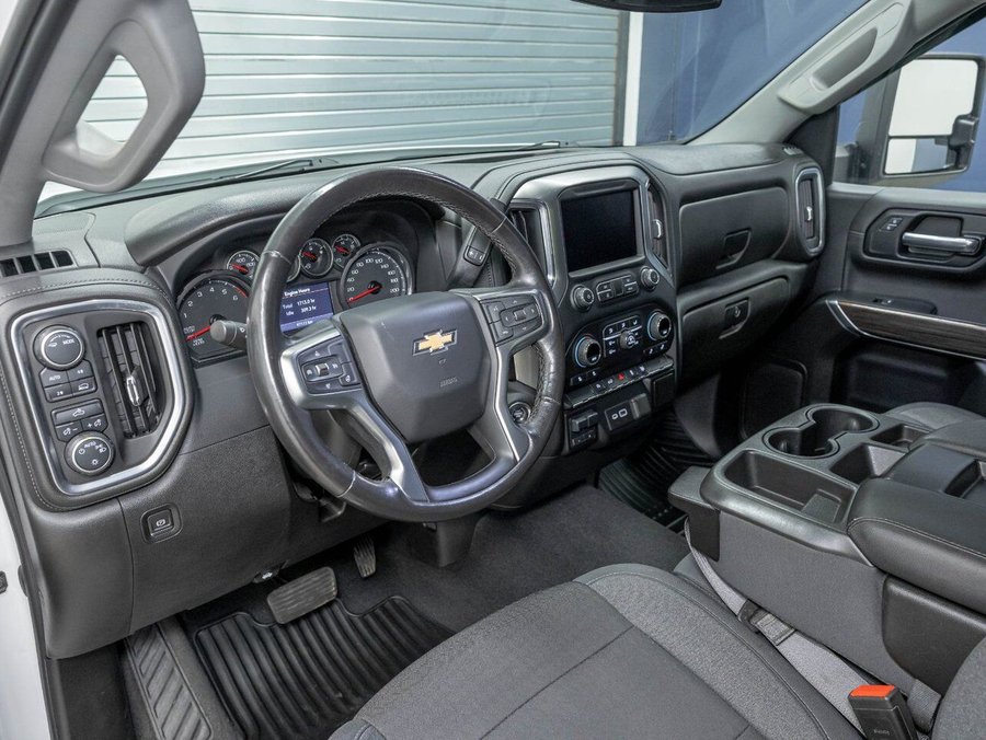 Chevrolet Silverado 1500 LT V8 4X4 *GR. REMORQ MAX* SIEGES CHAUFF *CARPLAY 2020 Blanc
