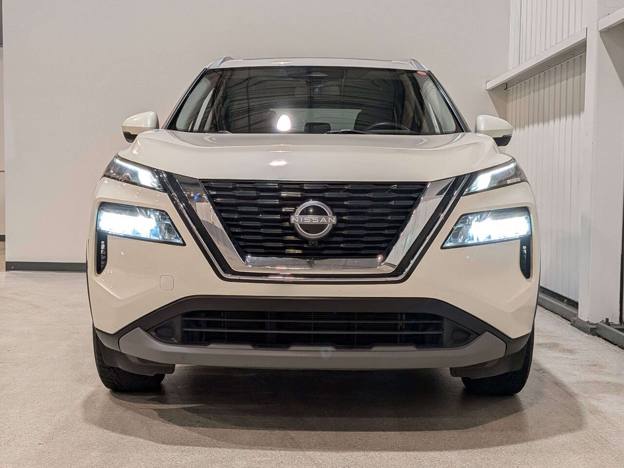 Nissan Rogue 2023 Blanc Val-David - photo #1