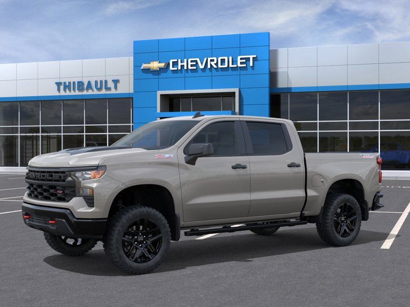 2026 CHEVROLET SILVERADO 1500 Custom Trail Boss cabine multiplace 4RM 147 po White Sherbrooke - photo #1