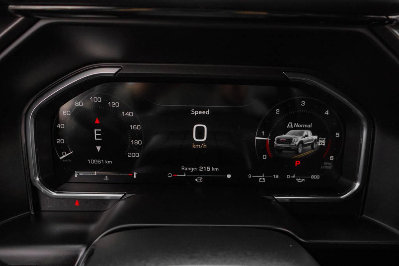 2026 GMC Sierra 1500 4WD Crew Cab 147 AT4X Grey Sherwood Park - photo #21