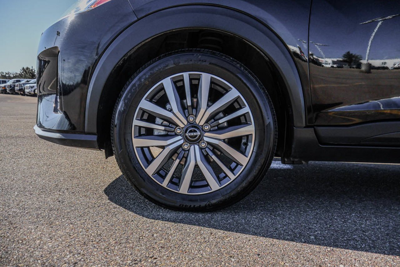 2024 Nissan Kicks SV FWD Black Sherwood Park - photo #20