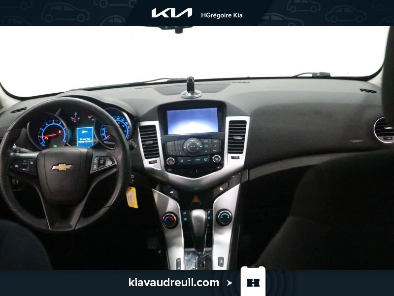 2015 Chevrolet Cruze White Blainville - photo #15
