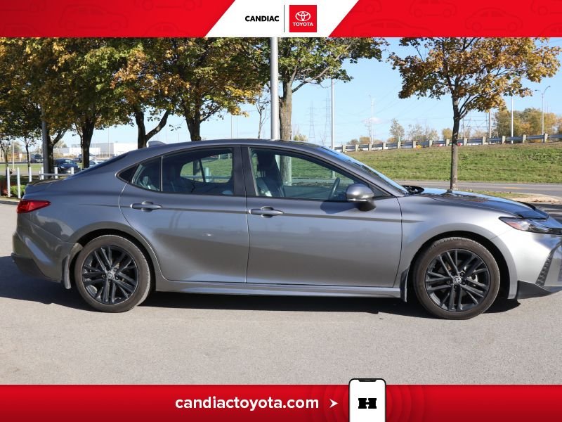 2025 Toyota Camry Grey Laval - photo #11