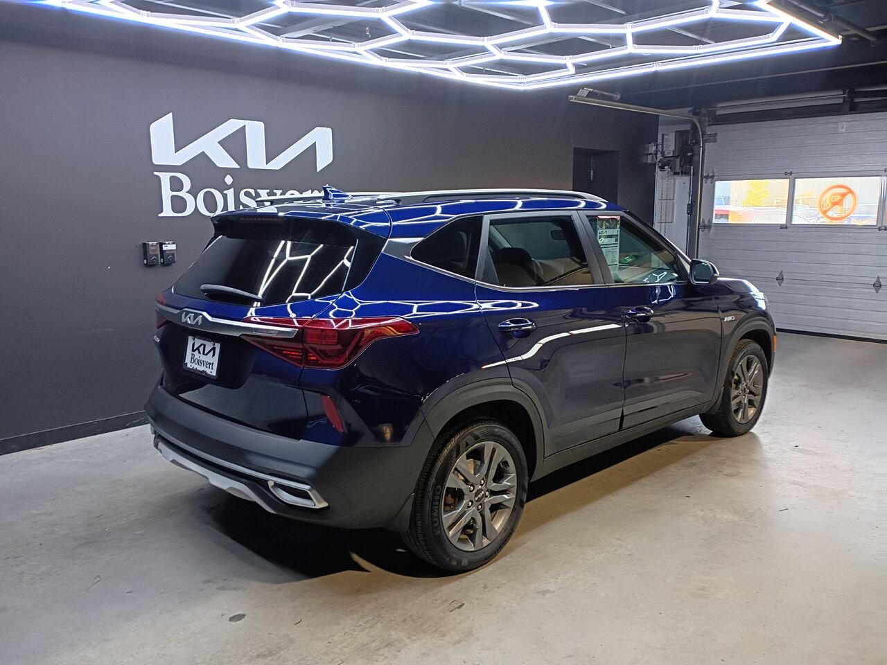 2023 Kia Seltos Blue Blainville - photo #8