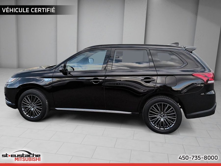 Mitsubishi Outlander PHEV Black Edition Traction Intégrale-cuir-toit ouvrant-sièges et volant chauffants 2022 Noir